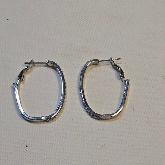HOUSE OF HARLOW 1960 CRYSTAL JEWELED HOOP EARRINGS NEW - Picture 4 of 4